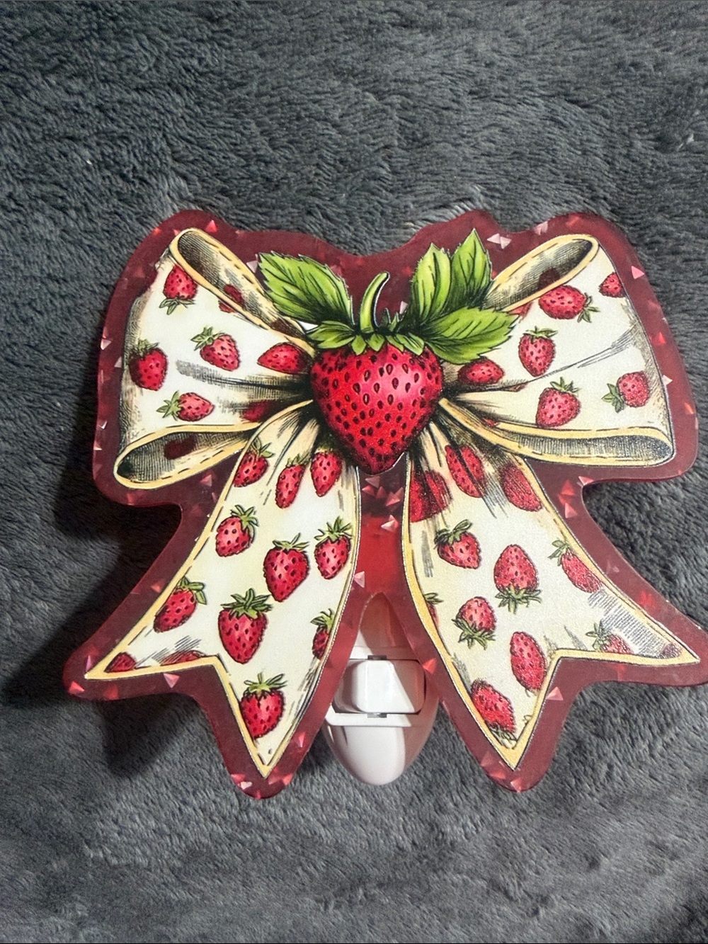 Strawberry Bow Night Light Plug-In with on off switch.